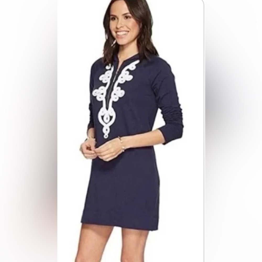 Lilly Pulitzer navy blue hooded skipper popover dress